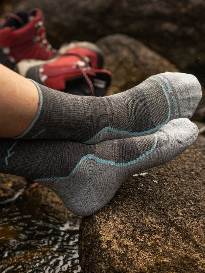 Darn Tough 1967 Light Hiker Micro Crew Light Cushion Women's Socks